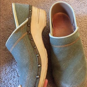 Sale! DANSKO clogs- canvas.